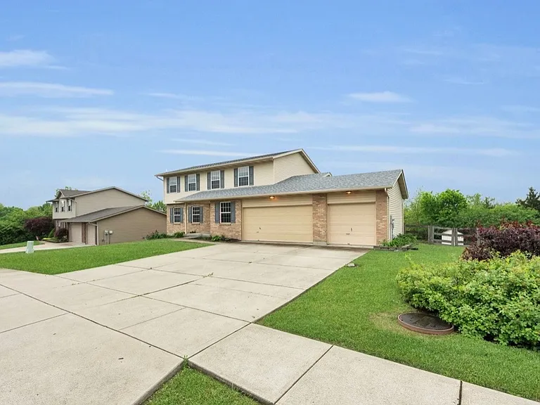 4335 Shandon Dr — Photo 4