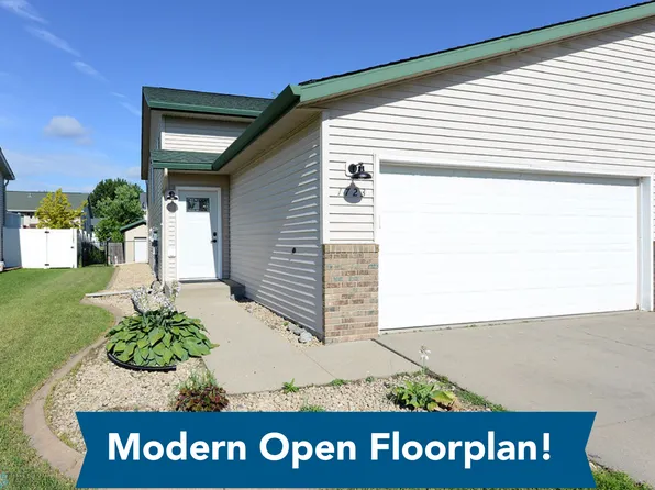 1723 49th St S, Fargo, ND 58103