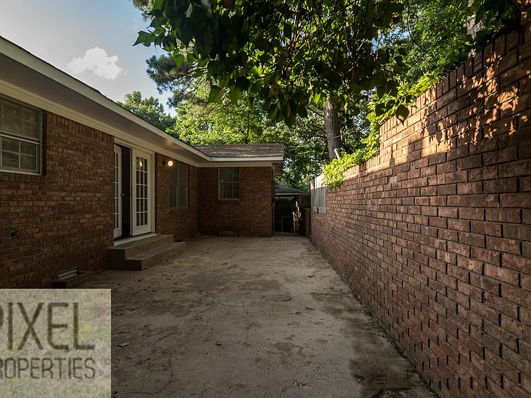 47 Flag Rd — Photo 31