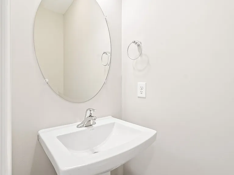 2275 Campbell Loop — Photo 16