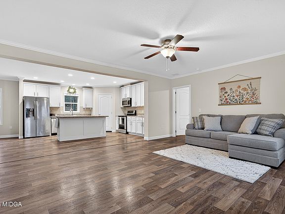 2nd image of 243 Merry Dr NW