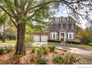 3011 Springs Farm Ln, Charlotte, NC 28226