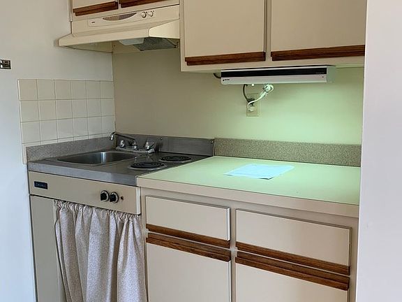 5th image of 371 Main St #25