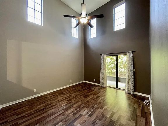 2nd image of 5050 NW Coventry Cir