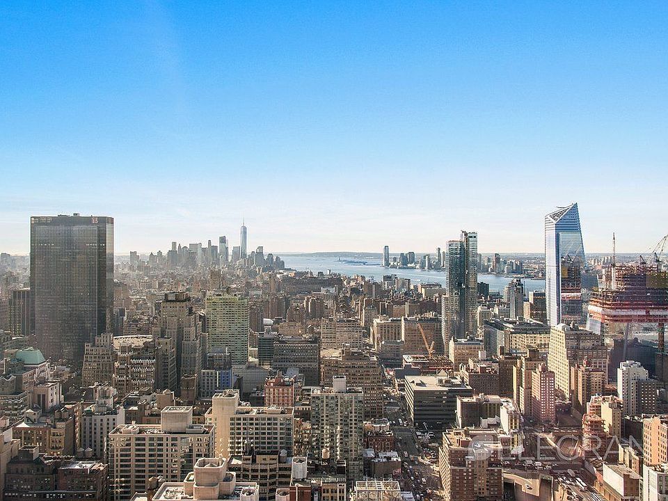 1st image of 350 W 42nd St Ph E