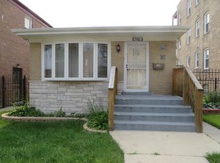 8218 S Chappel Ave, Chicago, IL 60617