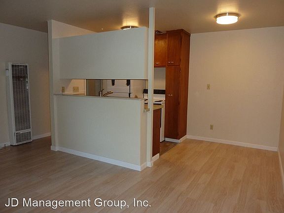 4th image of 2521 Piedmont Ave APT 5