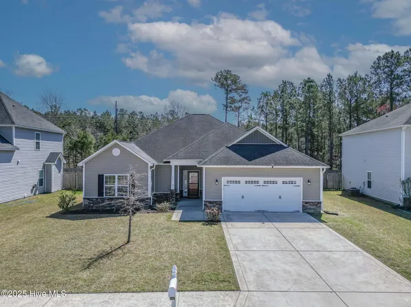 153 Cavalier Drive, Jacksonville, NC 28546