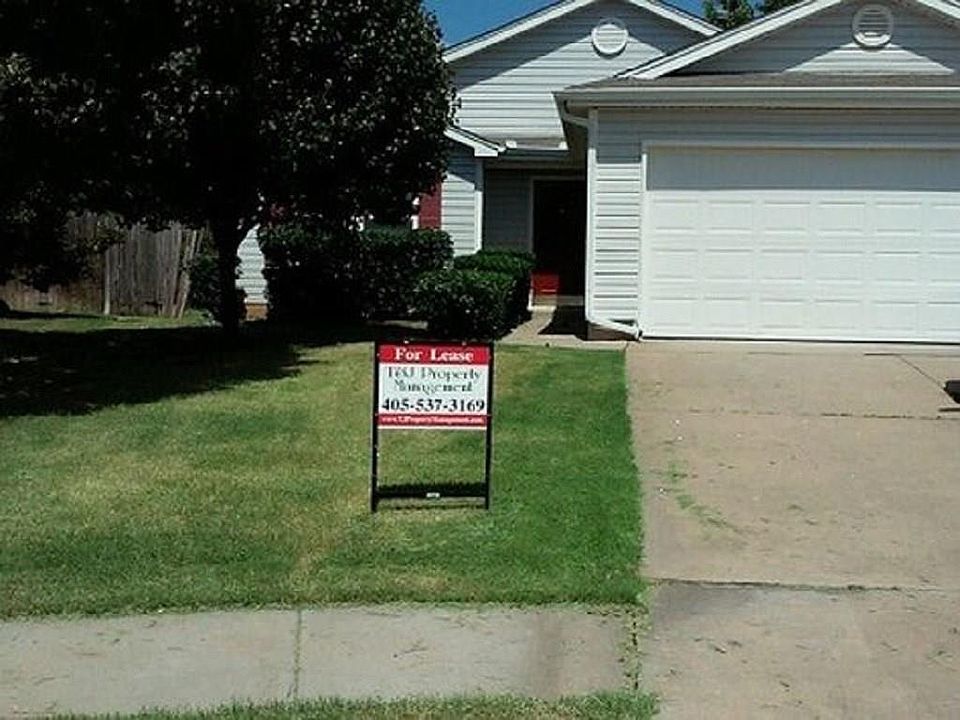 1st image of 2429 Poppy Ln