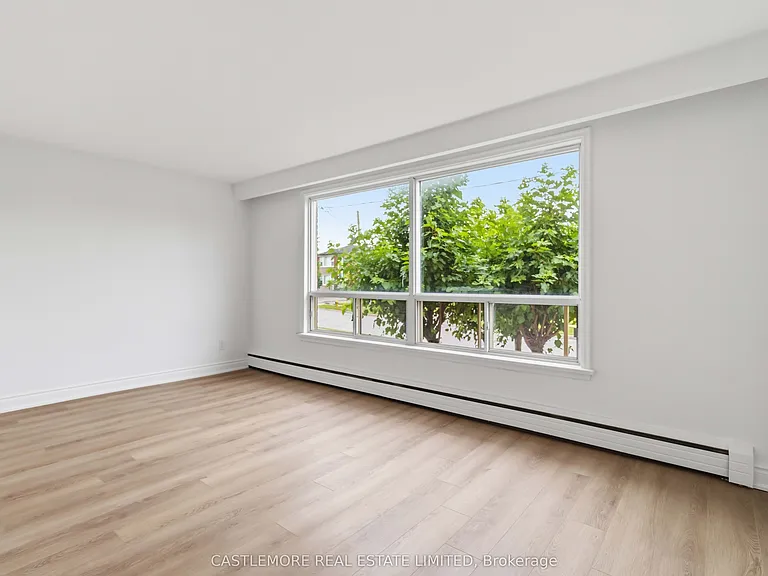 9 Allenby Ave #3 — Photo 7