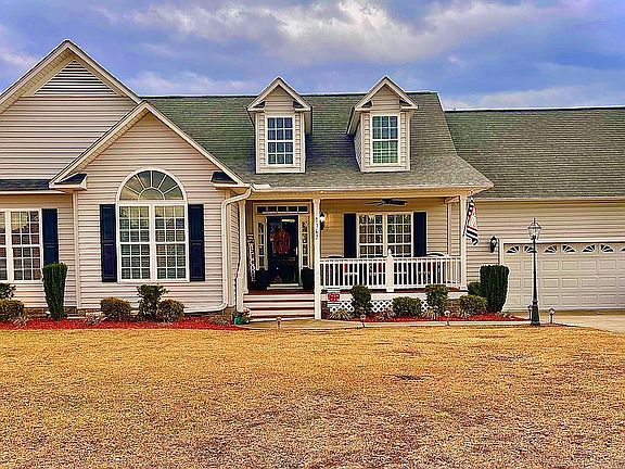 2nd image of 1067 Snyder Ln