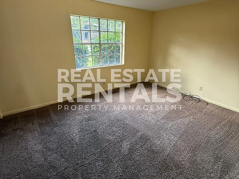503 Newman Ln #30 — Photo 8