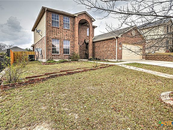 2nd image of 209 Crowfoot Dr