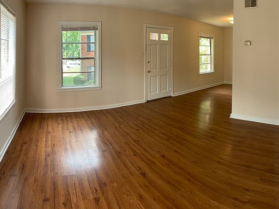 2nd image of 1652 Valley Ave #A
