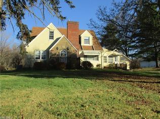 5867 Manchester Rd, Akron, OH 44319