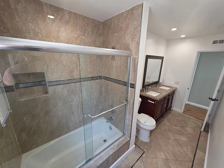 12947 Arabella Pl — Photo 47