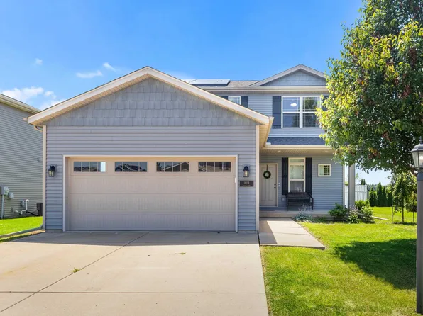 1604 Savile Ln, Washington, IL 61571