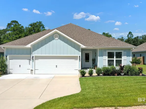 1277 Holland St, Gulf Shores, AL 36542