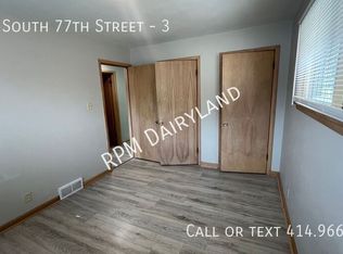 1214 S 77th St APT 3, Milwaukee, WI 53214