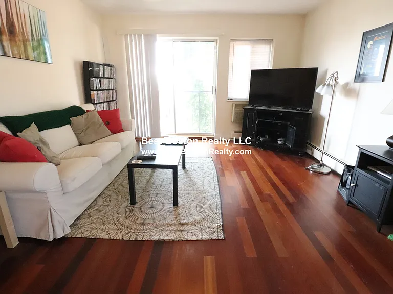 50 Craigie St #27 — Photo 1