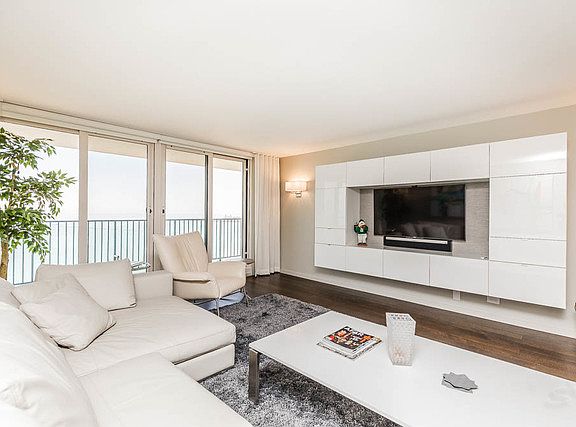 4th image of 1212 N Lake Shore Dr APT 19BS