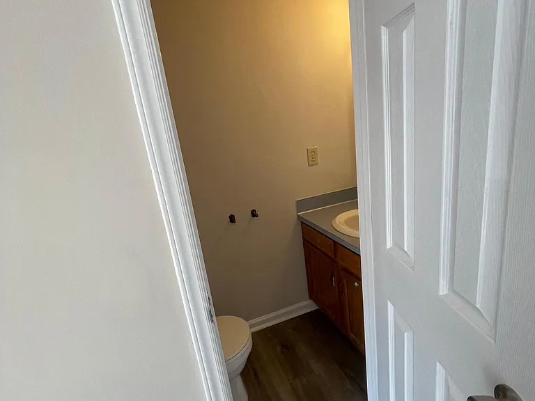 6412 Windsor Gate Ln — Photo 15