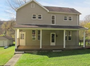 787 New Geneva Rd, Point Marion, PA 15474