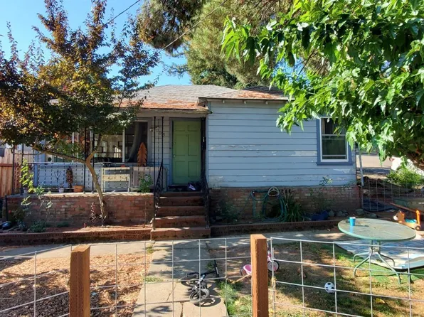 193 W Mendocino Avenue, Willits, CA 95490