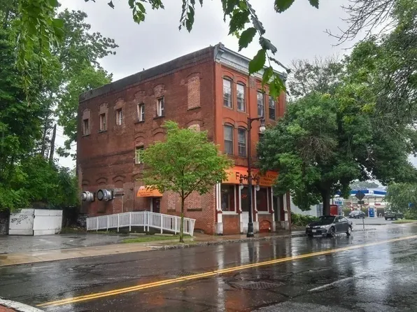 205 Elm St, Westfield, MA 01085