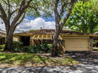 95 Juniper Rd, Hollywood, FL 33021