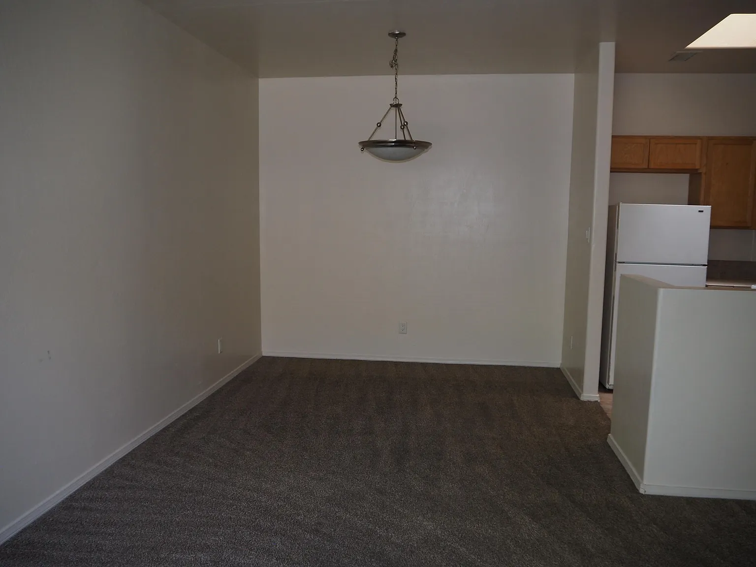 2 bed, 1.0 bath, 950 sqft, $1,500 — Photo 2