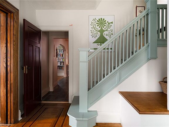 4th image of 14 Prospect St S