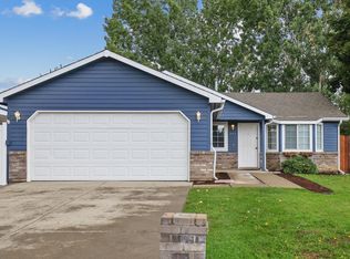 207 N Country Club Dr, Deer Park, WA 99006