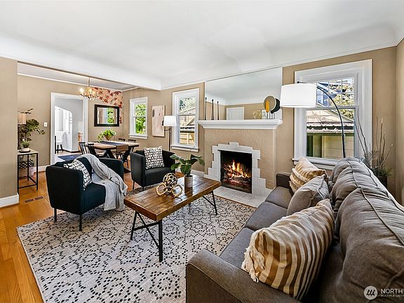 3rd image of 1035 NE 91st Street