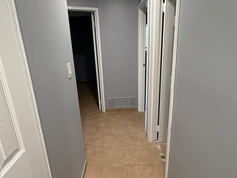 Crossway Dr — Photo 6