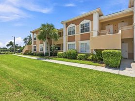 1195 Villagio Cir