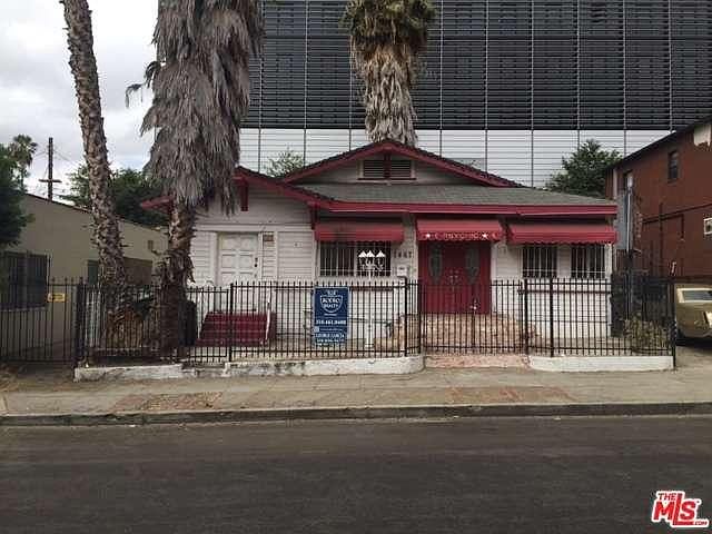 1st image of 1465 Tamarind Ave
