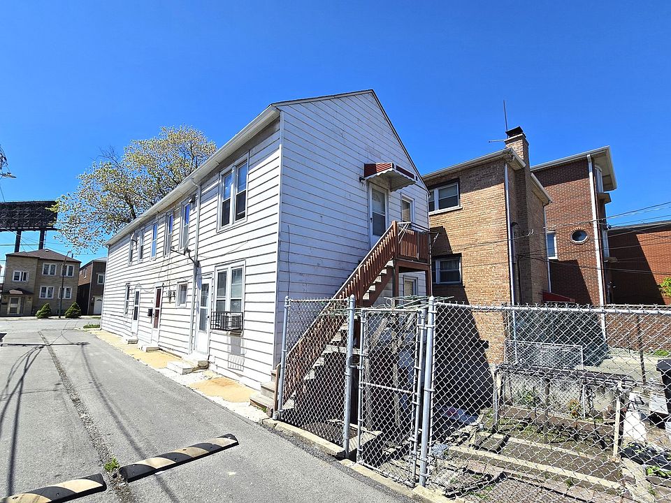2nd image of 2631 S Shields Ave