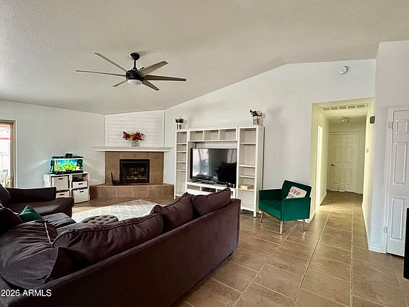 5th image of 5829 E ENROSE Street