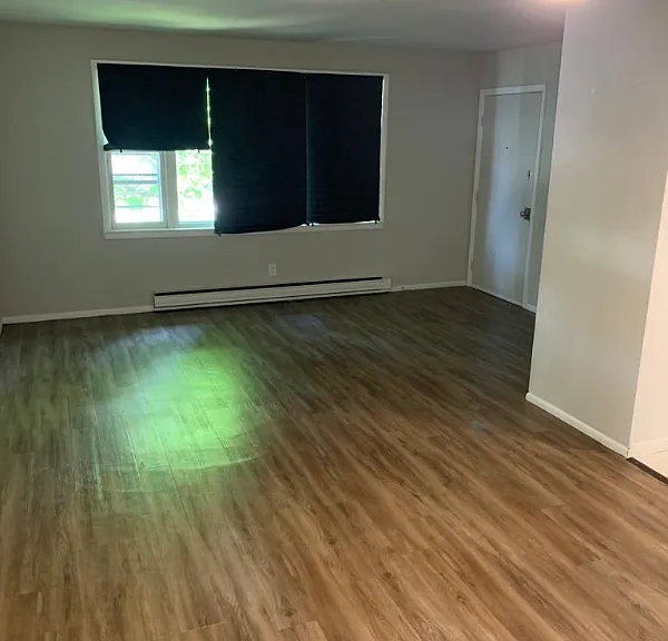 1017 N Schuyler Ave #3 — Photo 4