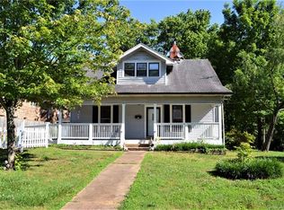 111 Rhyne St, Morganton, NC 28655