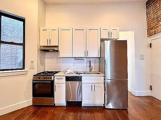 1st image of 675 Sterling Pl #2