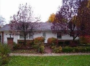 753 Elma Ave, Elgin, IL 60120