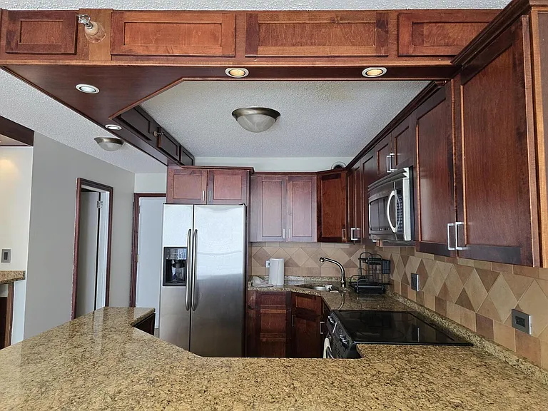 10 E Ontario St #2104 — Photo 7