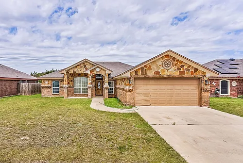3711 Dewitt County Ct Photo 1