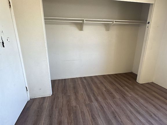 5th image of 300 S Buena Vista St APT J