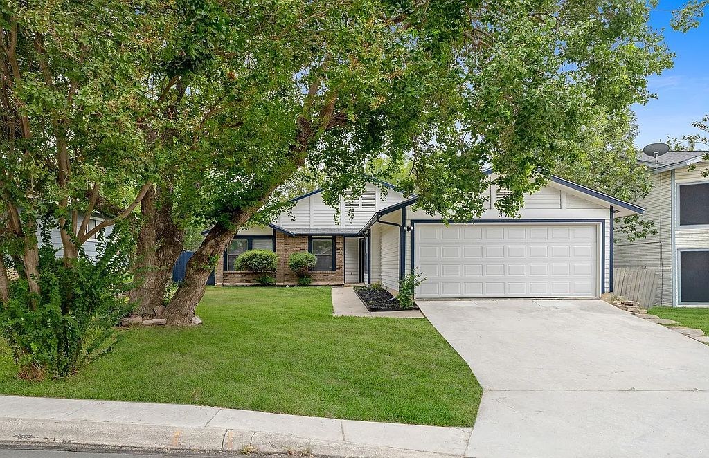 371 Ash Village Dr - Property Image