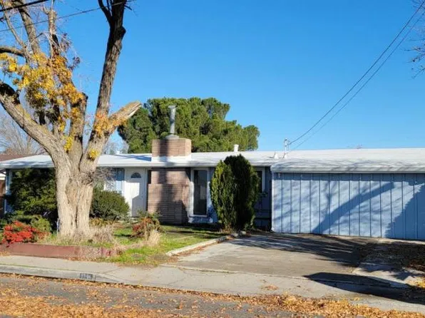 1238 Maryland Ave, Los Banos, CA 93635