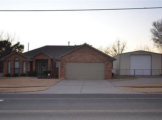 327 S Clear Springs Rd, Mustang, OK 73064