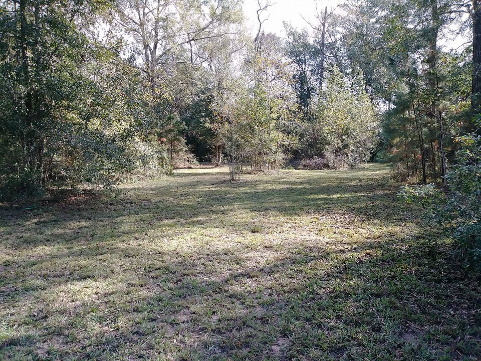 2nd image of 1401 Tall Timbers Dr